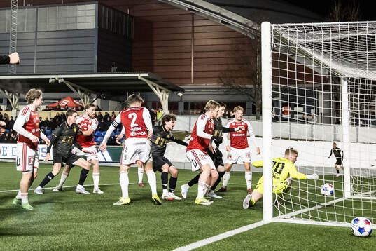 Sandvikens IFs målvakt Otto Lindell