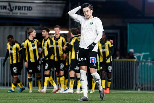 Örebros John Stenberg deppar