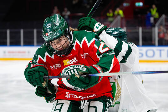 Frölundas Jenna Goodwin och Färjestads Annie Silén