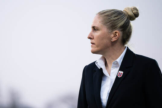 Head coach Gemma Grainger of Norway