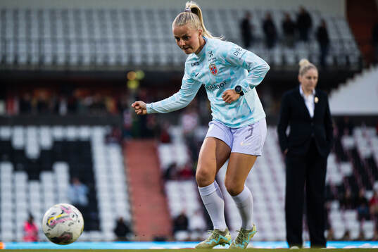 Emilie Woldvik of Norway warms up
