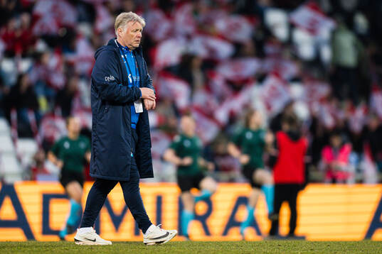 Assistant coach Kjetil Lone of Norway