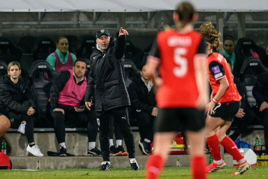 Head coach Alexander Schriebl of Austria