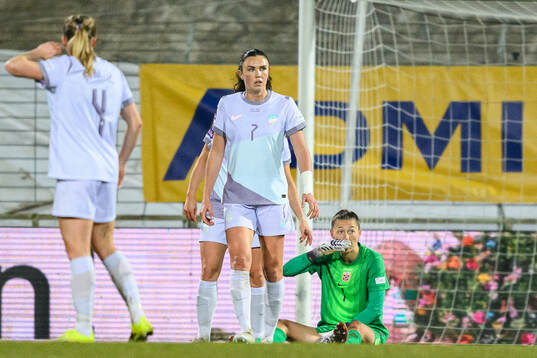 Ingrid Syrstad Engen and goalkeeper Cecilie Hauståker