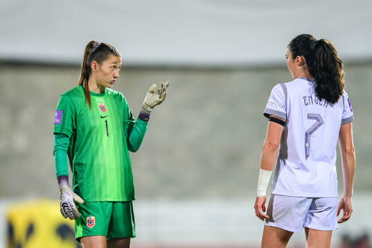Goalkeeper Cecilie Hauståker Fiskerstrand  and Ingrid