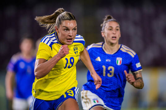 Johanna Rytting Kaneryd of Sweden and Elisabetta Oliviero