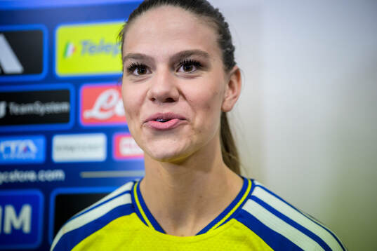 Bella Andersson of Sweden