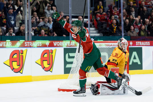 Nicklas Lasu of Frölunda celebrates the 1-0 goal
