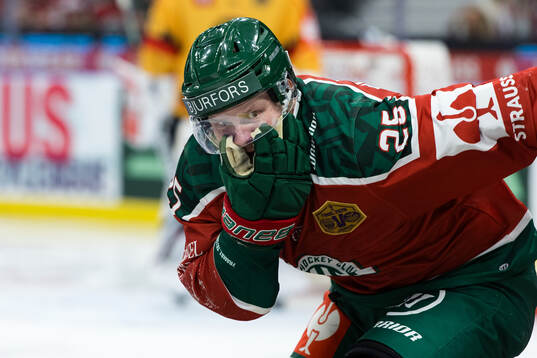 Arttu Ruotsalainen of Frölunda in pain