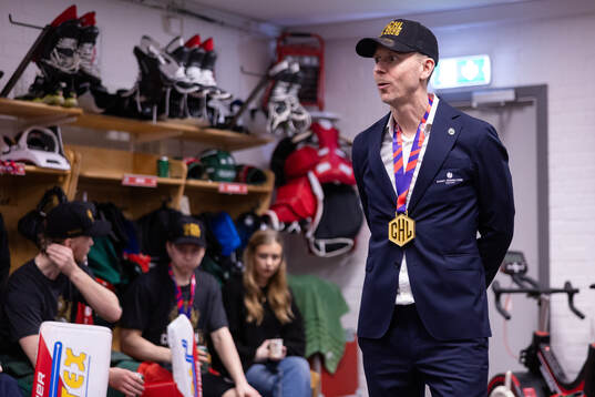 Coach Robert Ohlsson of Frölunda