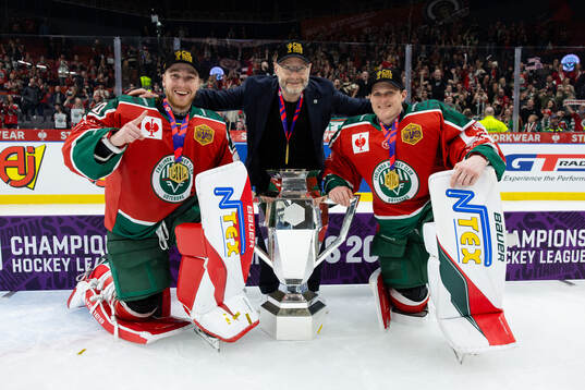 Goaltender Tobias Normann, goaltender coach Peter Iversen