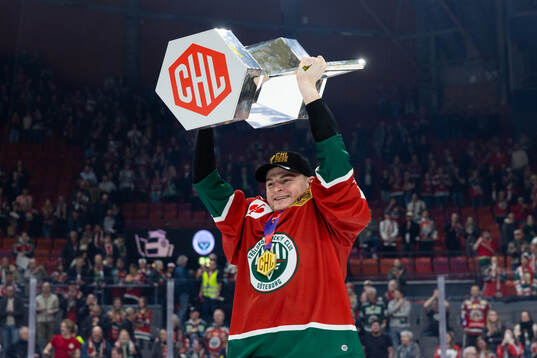 Filip Cederqvist of Frölunda celebrates with the trophy