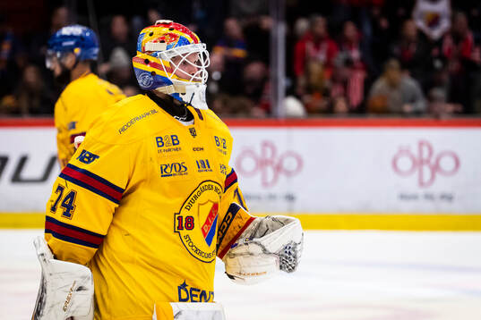 Djurgårdens målvakt Daniel Marmenlind deppar