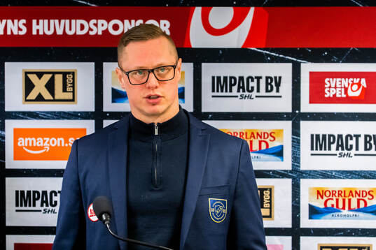Djurgårdens tränare Robert Kimby på presskonfarensen