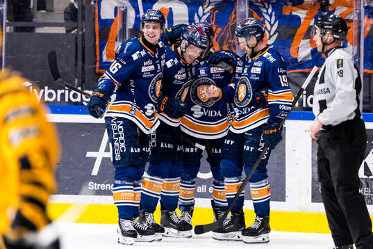 Växjös Ville Svensson, Brogan Rafferty och Reid Gardiner