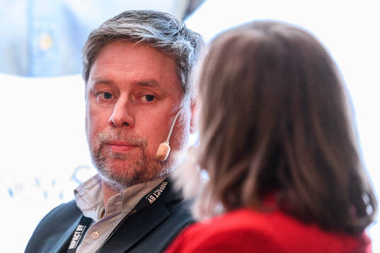 Magnus Lindgren, Ägare NewSeed IT Solutions  vid ett