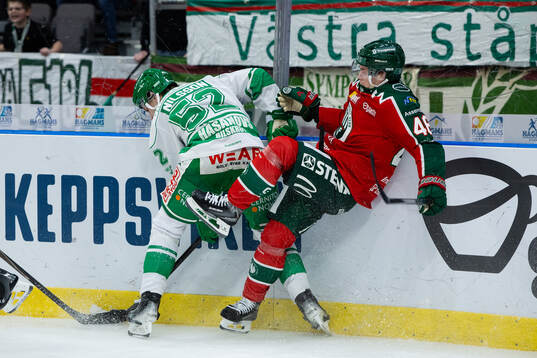Rögles Felix Nilsson och Frölundas Dominik Egli
