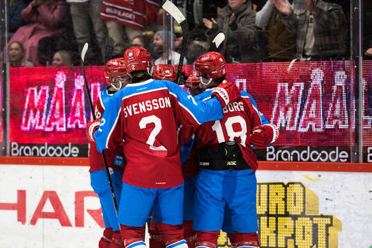 Timrås Emil Pettersson jublar
