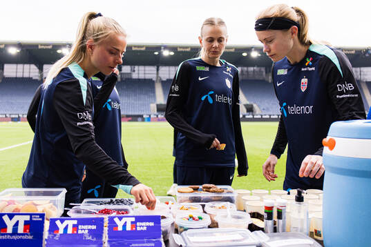 Emilie Woldvik, Karina Sævik and Julie Blakstad of the