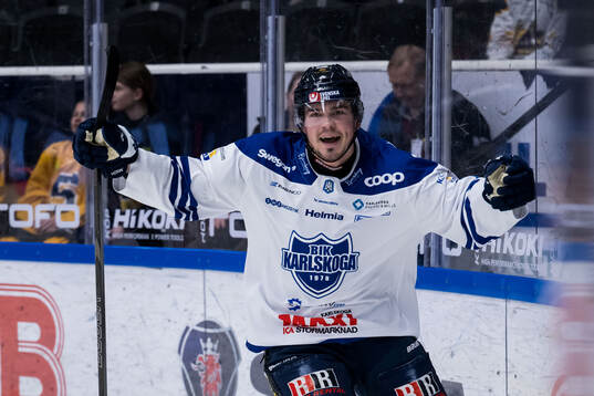 Karlskogas Alexander Ljungkrantz jublar