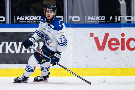 Karlskogas Oliver Eklind deppar