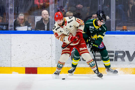 Kalmars Jesper Lindén och Östersunds Oskar Wahlberg