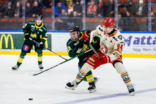 Östersunds Lukas Sagranden och Kalmars Albin Storm