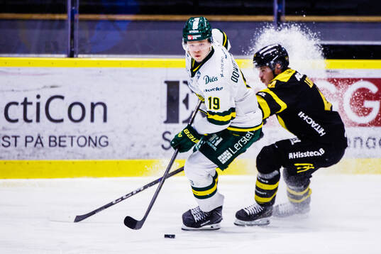 Björklövens Liam Dower Nilsson och Västerås Oscar