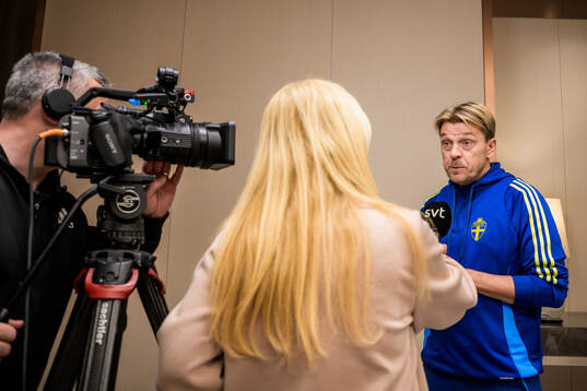 Head coach Tony Gustavsson of the women's national football
