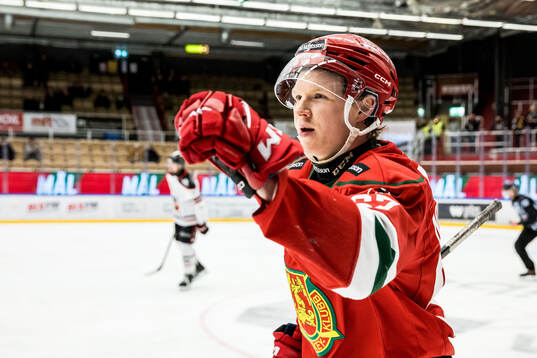 Moras Jesper Norbäck jublar