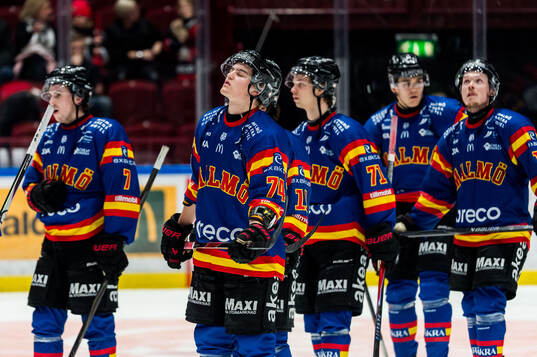 Malmö Redhawks Felix Carell deppar
