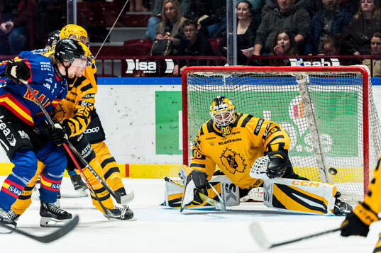 Skellefteås målvakt Strauss Mann släpper in 5-5 av