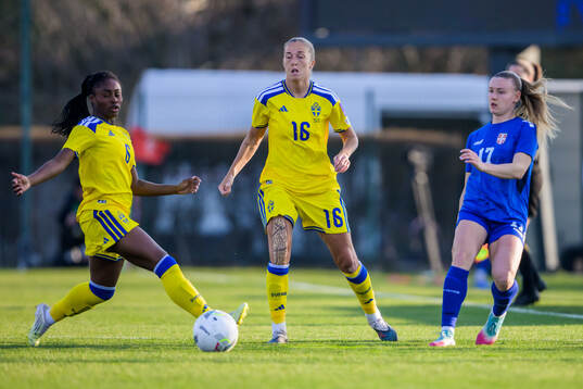 Monica Jusu Bah and Filippa Angeldahl of Sweden against
