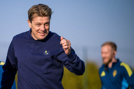 Head coach Tony Gustavsson of Sweden