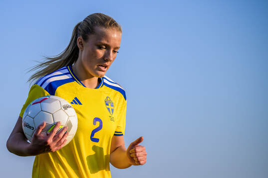 Smilla Holmberg of Sweden