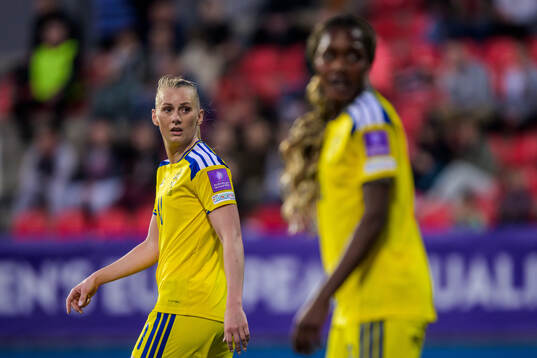 Stina Blackstenius of Sweden