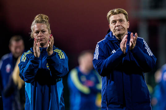 Assistant coach Johanna Almgren and Head coach Tony