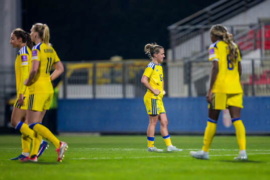 Julia Zigiotti Olme of Sweden looks dejected