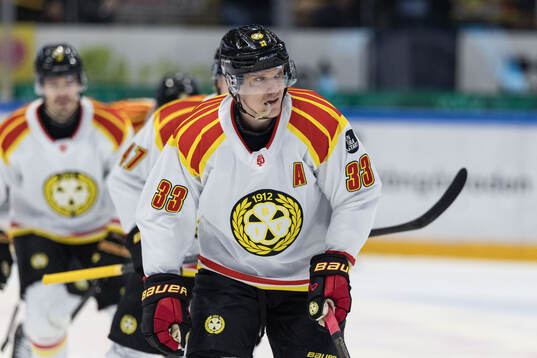 Brynäs Jakob Silfverberg jublar