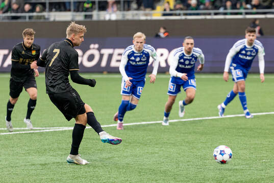 GAISs Joackim Fagerjord gör 3-0 på straff
