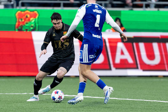 GAISs Samuel Salter och IFK Norrköpings Jonas Bertheussen