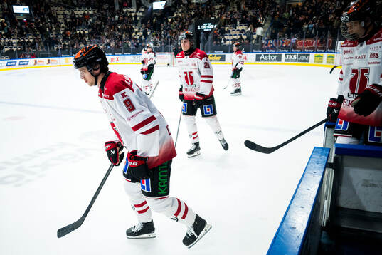 Örebros Niklas Nilsson och Patrik Puistola deppar