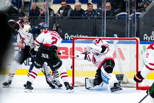Örebros målvakt Jhonas Enroth