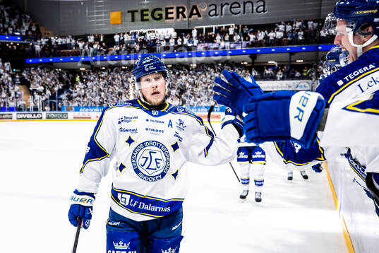 Leksands Kalle Östman jublar