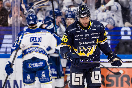 HV71s Joona Luoto deppar