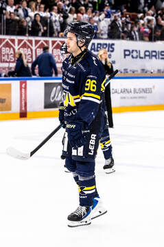 HV71s Nikola Pasic deppar