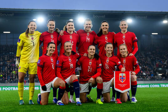 The starting eleven of Norway, from the top left;