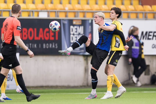 Sirius Robbie Ure och Elfsborgs Rasmus Wikström