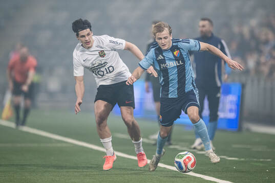 Brommapojkarnas Kevin Ackermann och Djurgårdens Oskar
