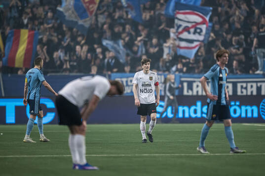 Brommapojkarnas Oliver Berg deppar